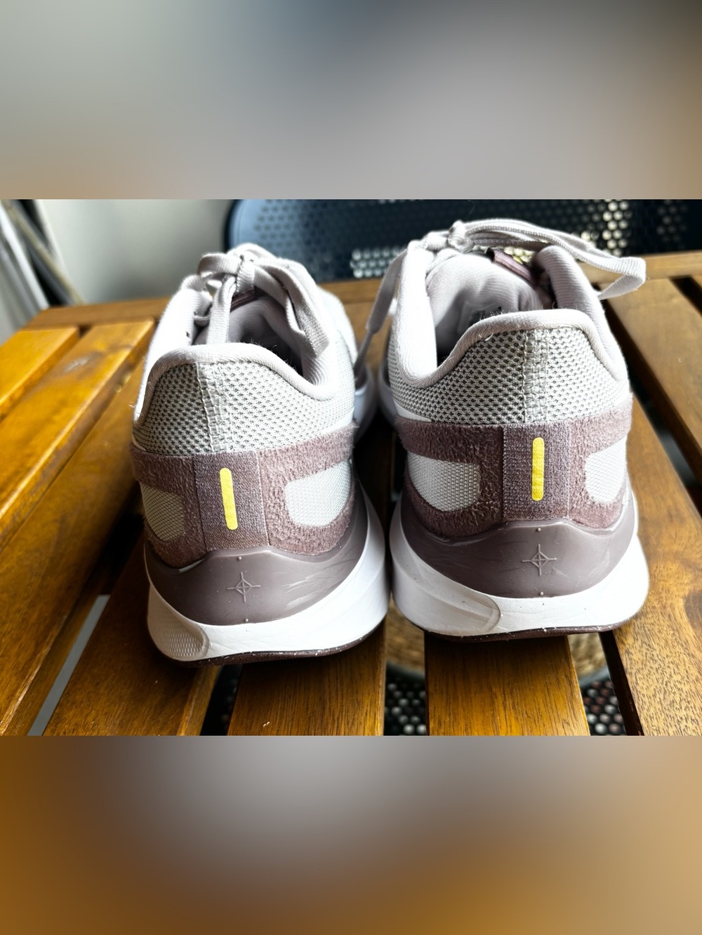 Nike Structure 25 Road Running Shoe - Picture 5 of 8
